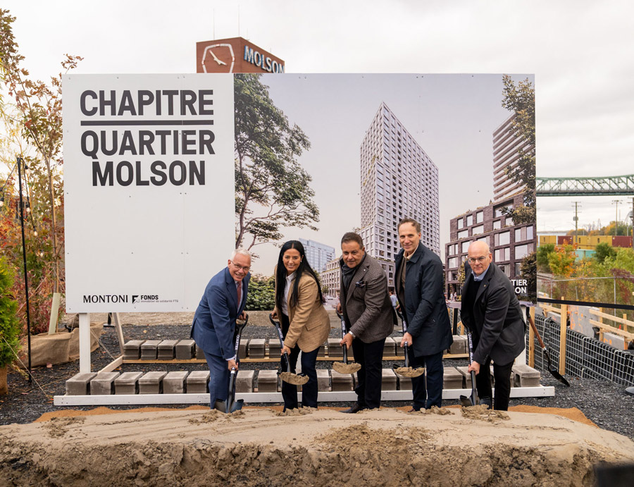 Stéphane Paquet, Soraya Martinez Ferrada, Dario Montoni, Martin Raymond, et Claude Pinard. 